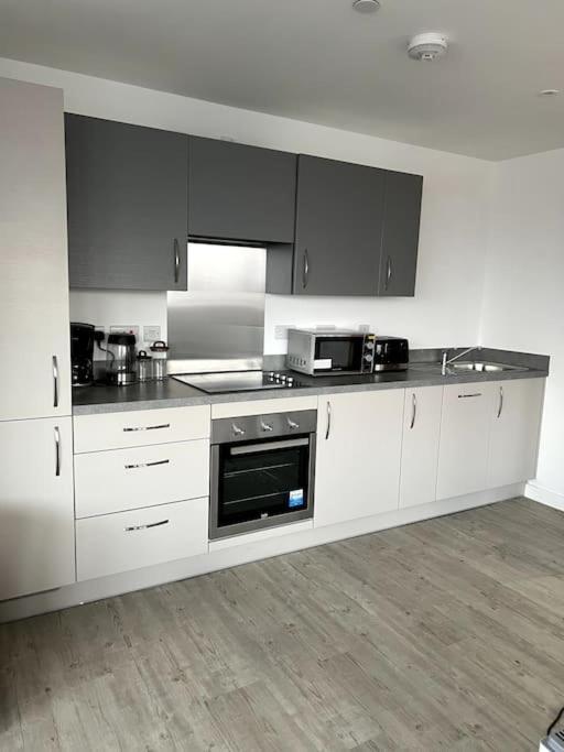 מנצ'סטר Luxurious City View Apartment In Salford מראה חיצוני תמונה